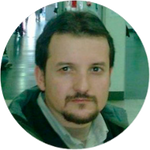 Dr. Luis Flores Prado
