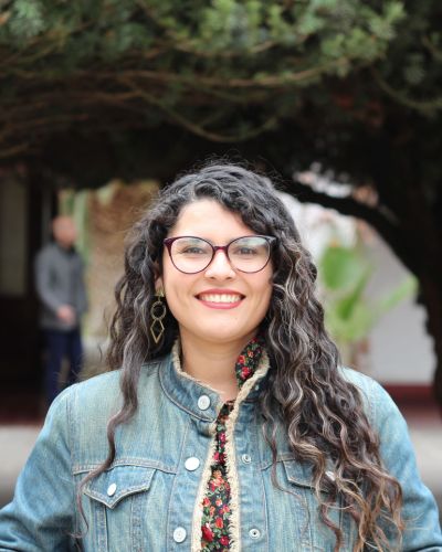 Loreto Andrea Abarzúa Silva